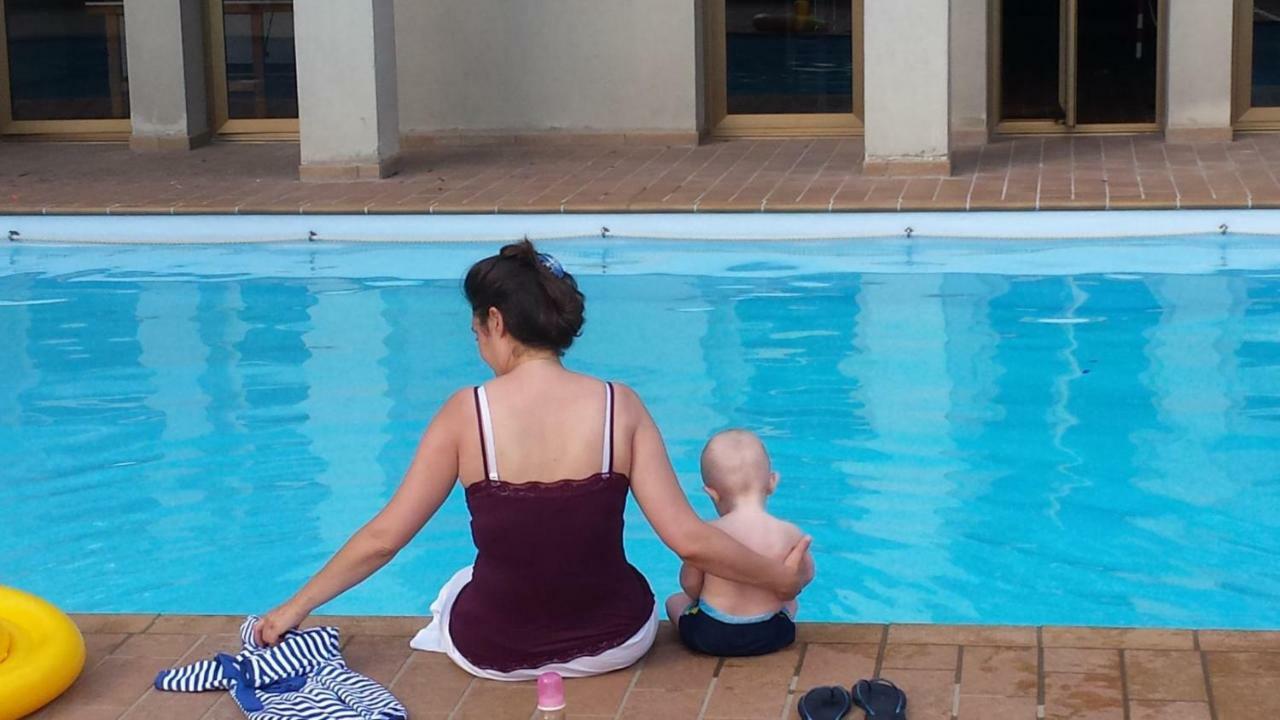 ליירנה Foresteria Lombarda La Spiaggia מראה חיצוני תמונה